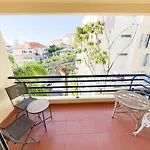 Lido Casa Branca *